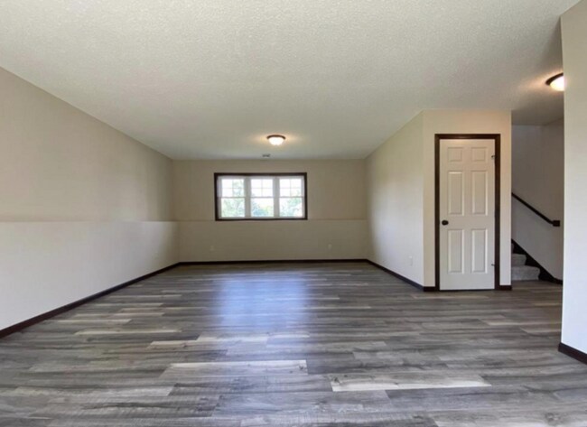 Building Photo - 2339 8th Ln SE