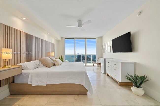 Building Photo - 1830 S Ocean Dr