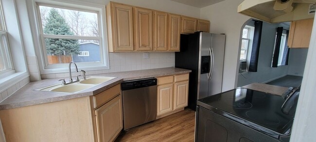 Building Photo - 4701 S Pearl St