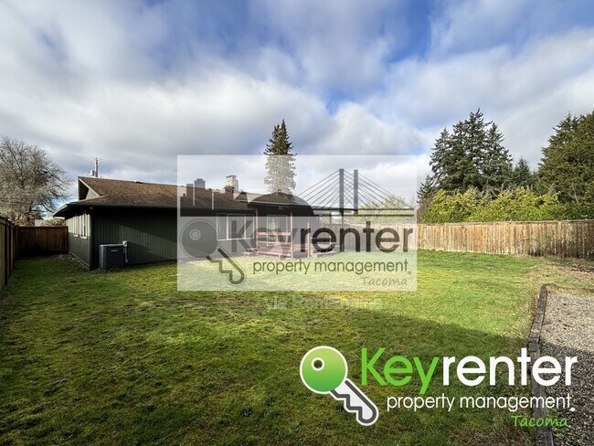 Building Photo - 9315 E B St