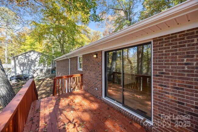 Building Photo - 6227 King George Dr