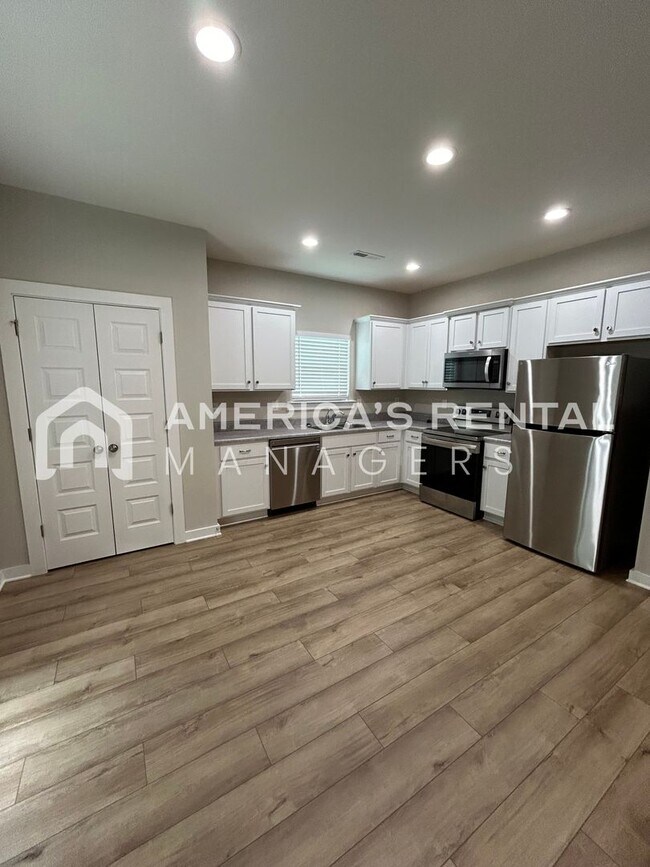 Building Photo - Home for rent in Eva!! Available to View with 48 Hour Notice!!!