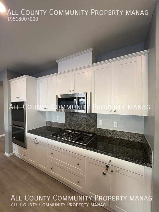 Building Photo - 29892 Glacier Bay Dr