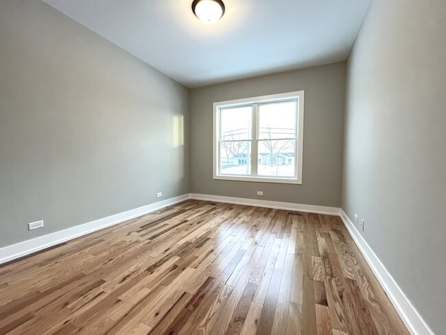 Building Photo - 958 Partridge Cir
