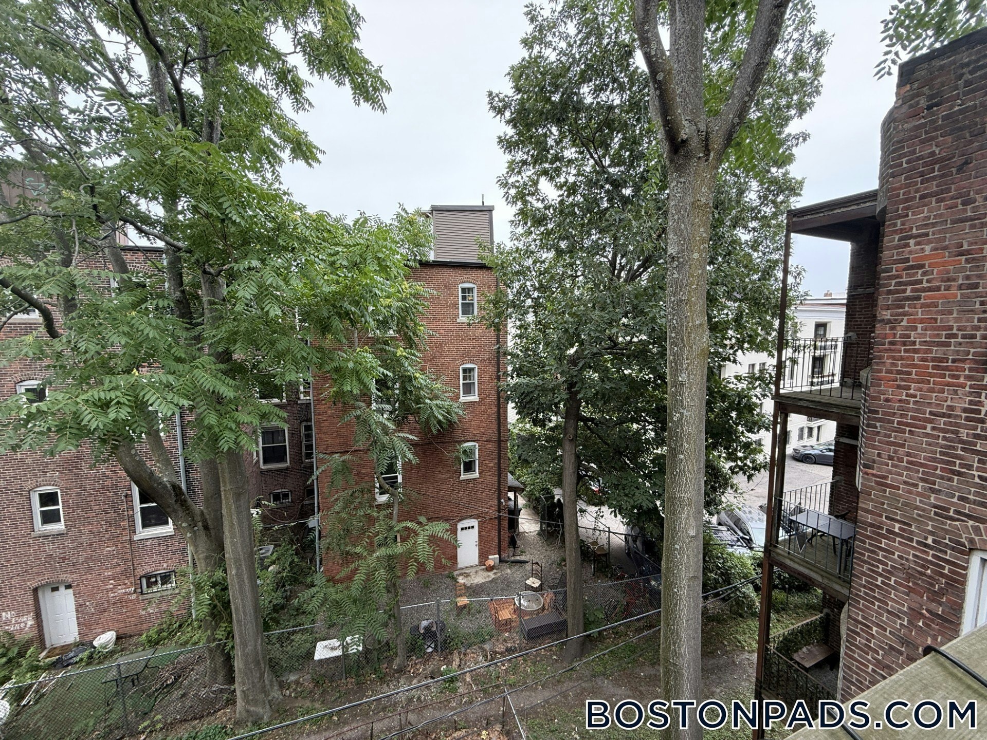 Building Photo - 1377A Commonwealth Ave