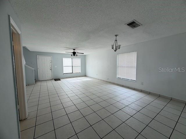 Building Photo - 1610 Little River Dr
