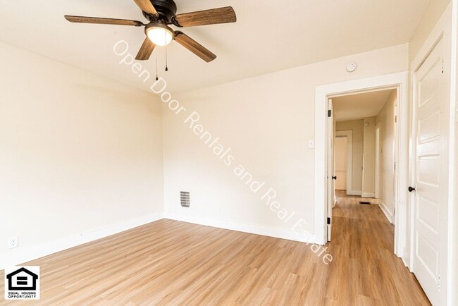 Building Photo - 2514 Lafayette St