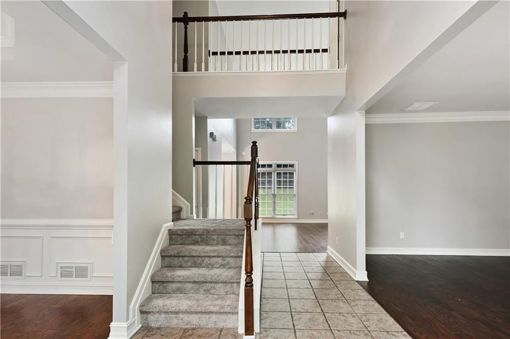 Building Photo - 2065 N Bethany Creek Dr