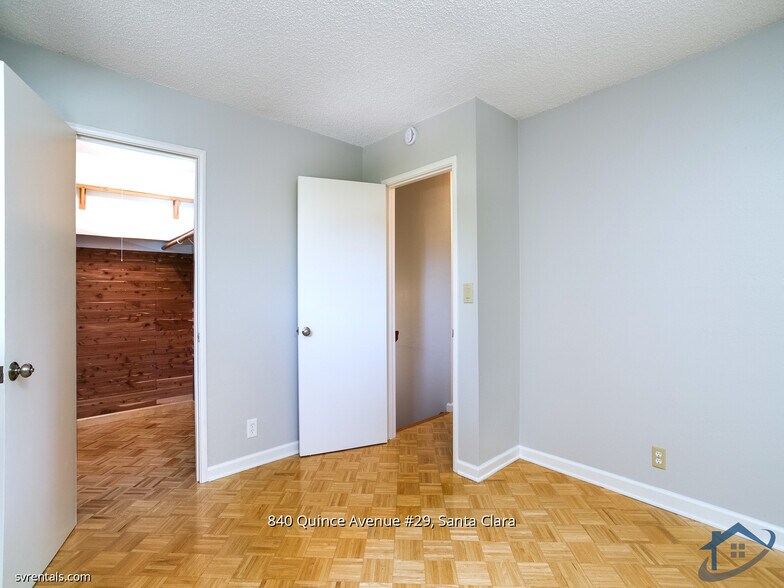 Building Photo - 840 Quince Ave