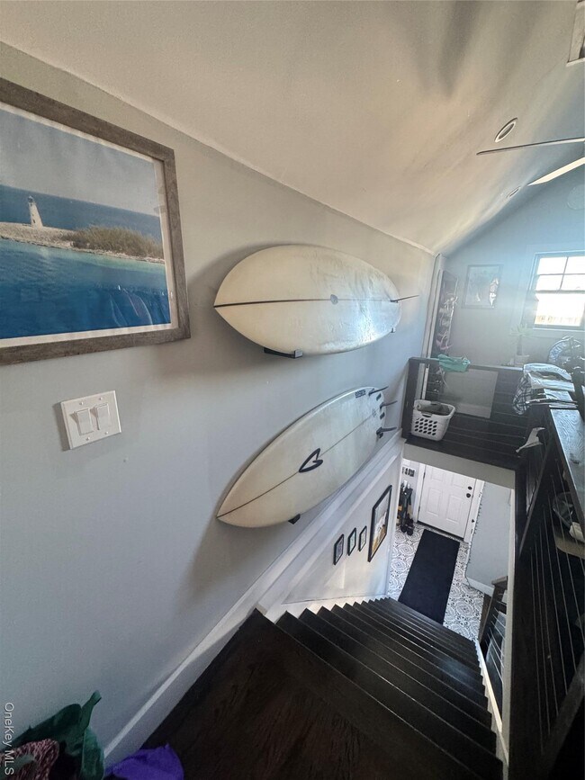 Building Photo - 122 E Fulton St