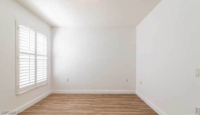 Building Photo - 2200 Arielle Dr