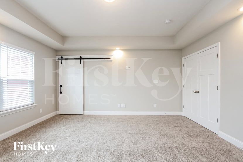 Building Photo - 415 S Meadow Song Ct