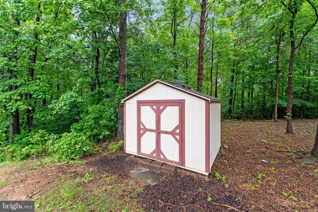 Building Photo - 10105 Cotter Ct