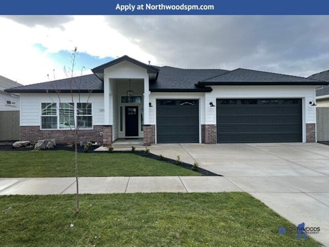Primary Photo - Newer Gorgeous Home in Desirable Neighborhood