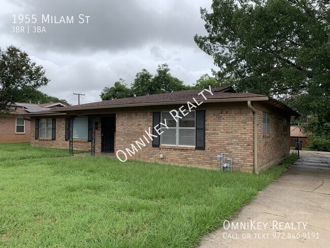 Building Photo - 1955 Milam St
