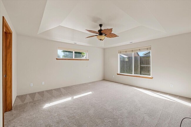 Building Photo - 1041 Compton Way