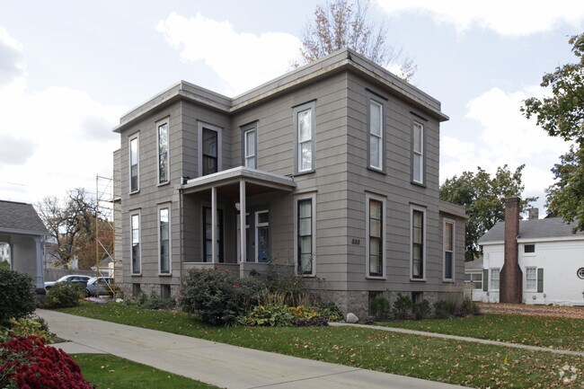 Primary Photo - 533 South St