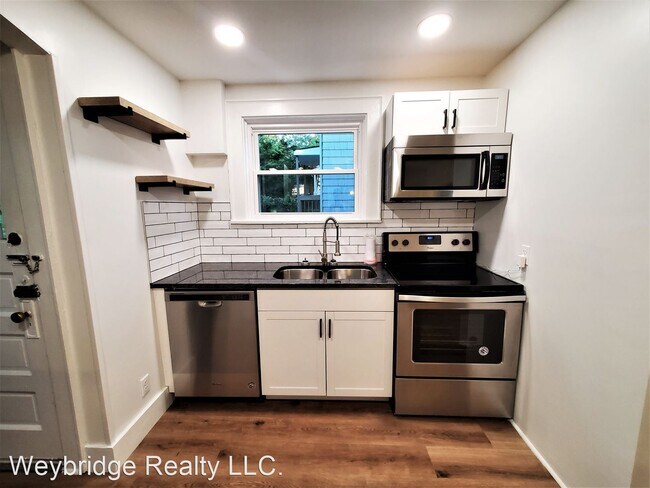 Building Photo - 3 br, 1 bath House - 3466 Wabash Ave