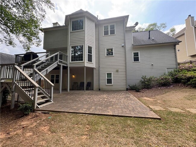 Building Photo - 10575 Aviary Dr