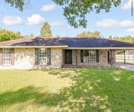 Building Photo - 37520 Butz Rd