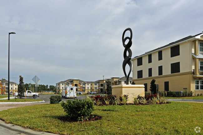 Building Photo - Grove Park Apartment Homes