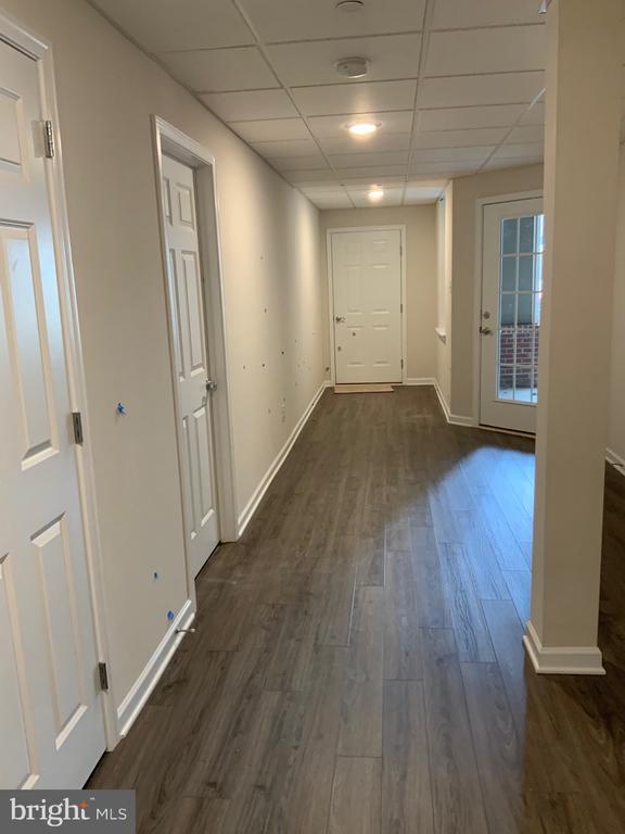 Building Photo - 206 Pound Ln
