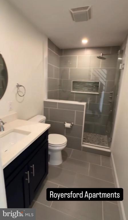 Building Photo - 13 N 4th Ave