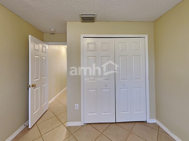 Building Photo - 6406 Sushi Ct