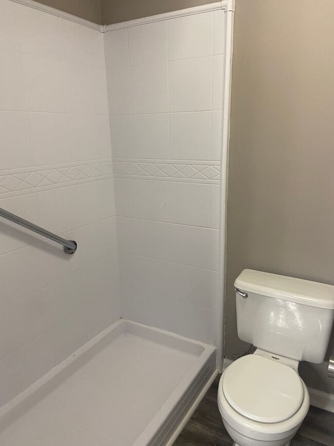 Building Photo - 2119 Grider Pond Rd