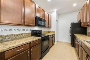 Building Photo - 845 SW 147th Ave