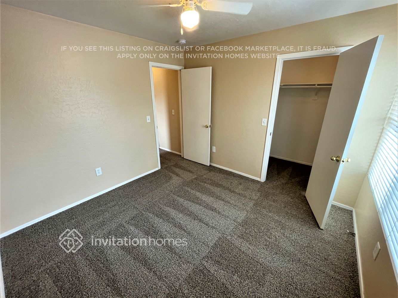 Building Photo - 13350 W Rose Ln