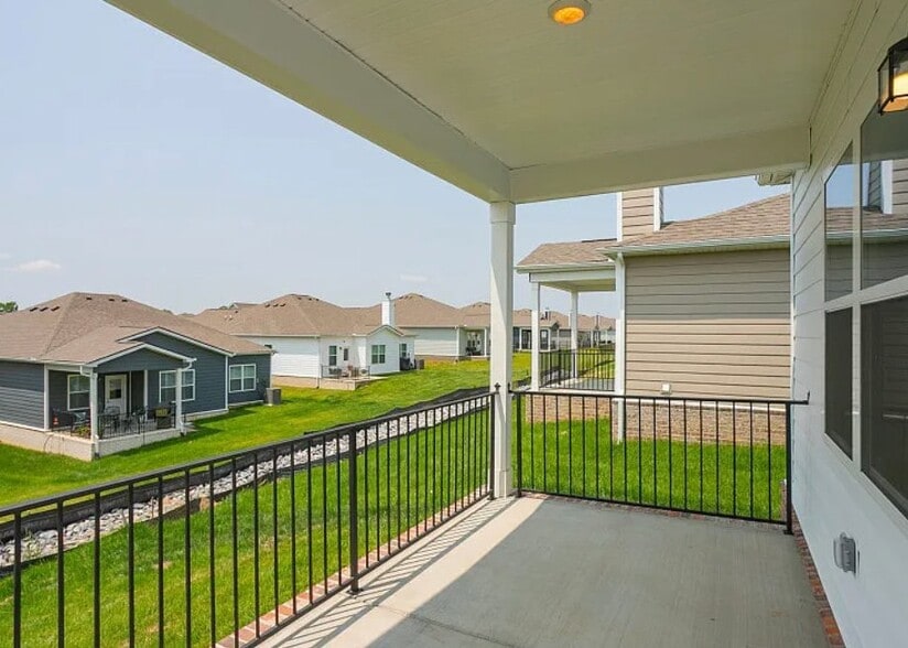 Building Photo - 3707 Clementine Ln