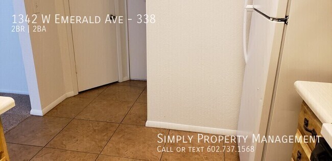 Building Photo - 1342 W Emerald Ave