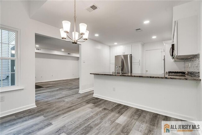 Building Photo - 130 Winchester Way