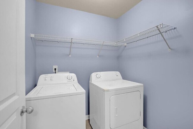 Building Photo - 2540 Wentwood Ct
