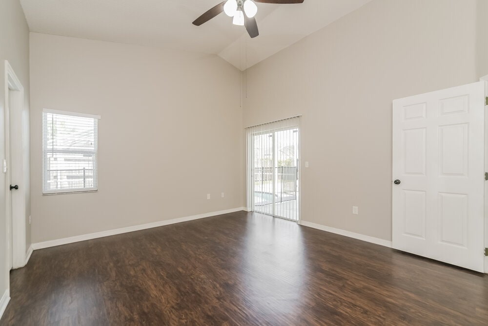 Building Photo - 4307 Bayside Dr