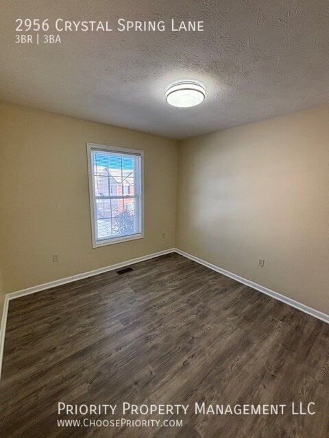 Building Photo - 2956 Crystal Spring Ln