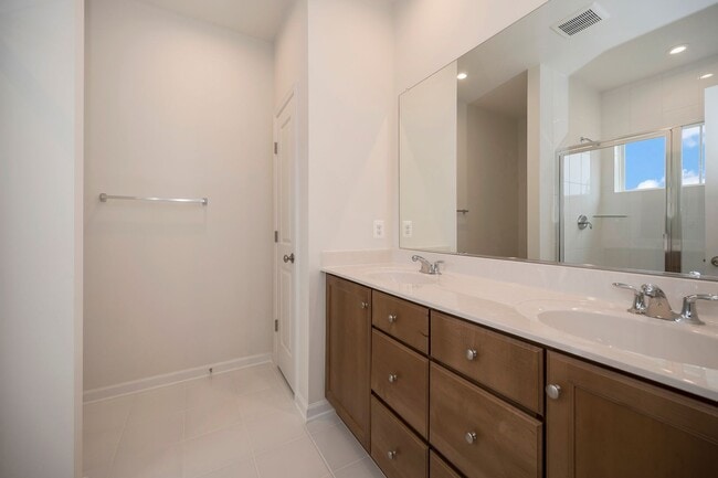 Building Photo - Close to everything!  Skyline at Embrey Mill!  Brand New Live and Work Townhomes.