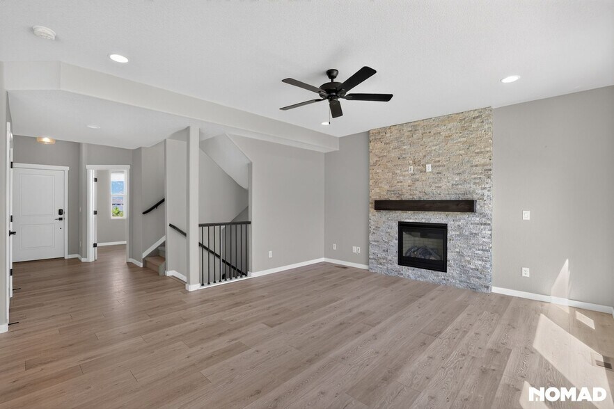 Building Photo - 16861 New Autumn Dr