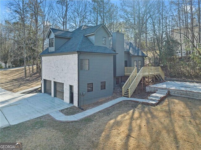 Building Photo - 6015 Canaan Woods Dr SW