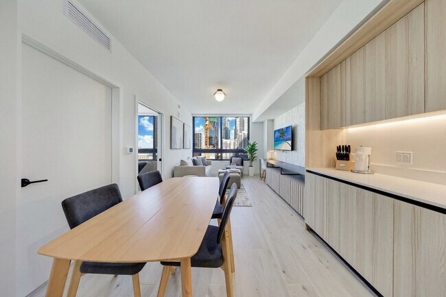 Building Photo - 40 NW 3rd St