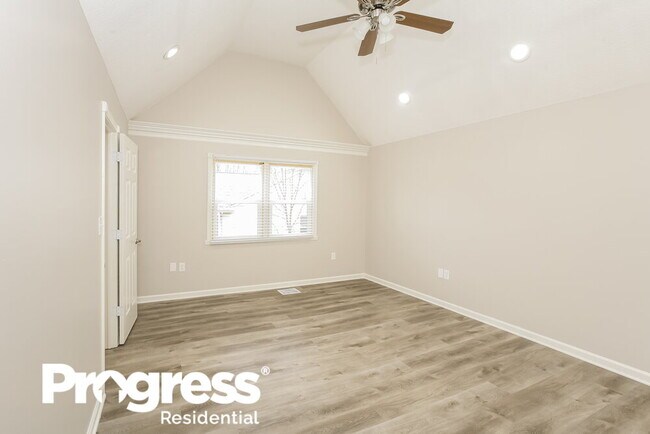 Building Photo - 217 Walter Ct