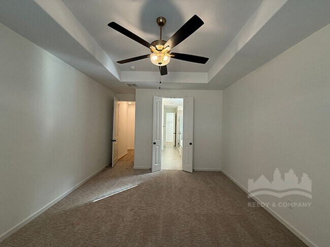 Building Photo - Beautiful NEW BUILD in Cordova!