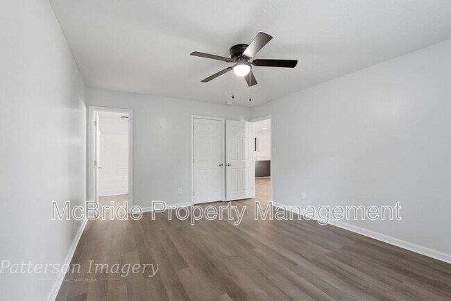 Building Photo - 1217 Longpoint Dr