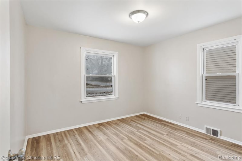 Building Photo - 6027 Wilmer St