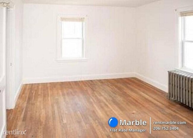 Building Photo - 3 br, 2 bath House - 156 Summit St