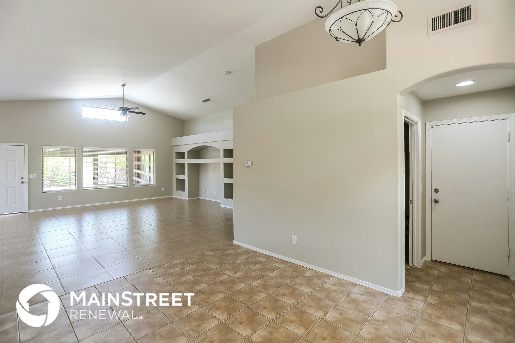 Building Photo - 8612 W Mohave St