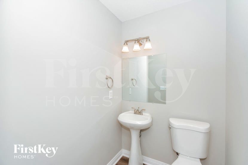 Building Photo - 1930 Whirlaway Cir