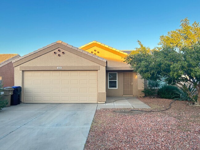 Primary Photo - Unique 4 Bedroom, 2 Bath 2 Car Garage