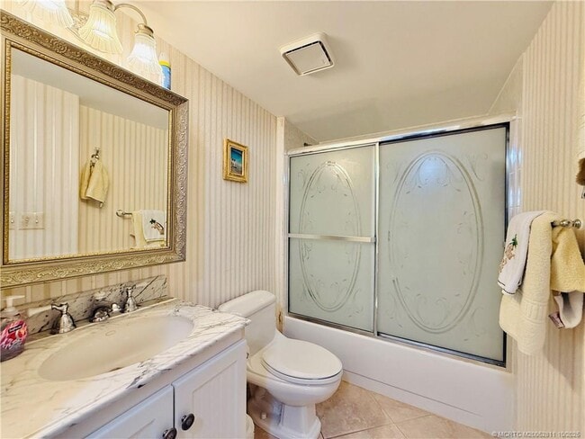 Building Photo - 9400 S Ocean Dr